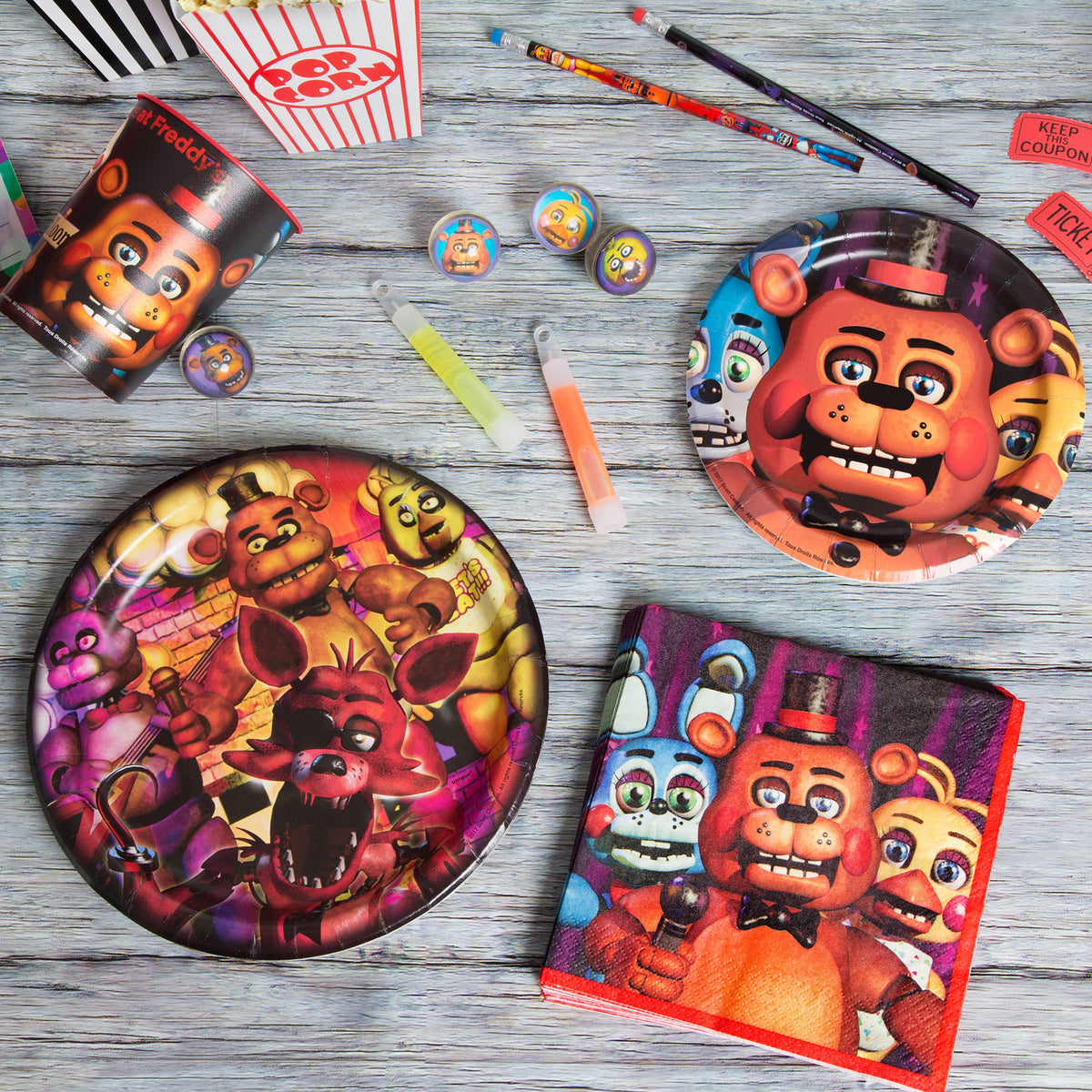 five nights at freddys plates